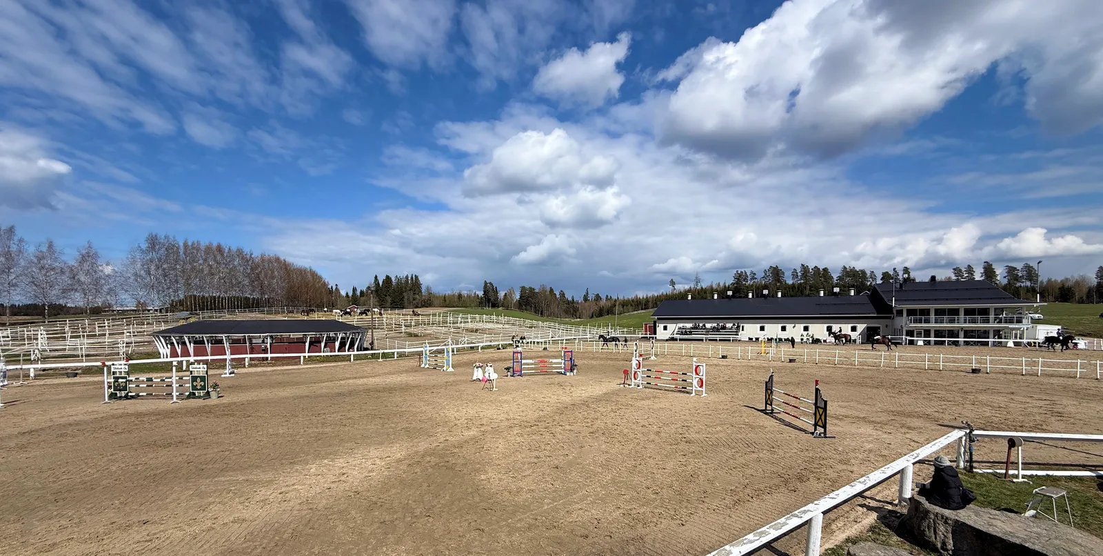 Akut ja sääsuojaus – kenttäopas